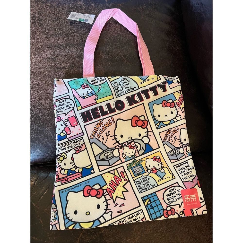 1 LEFT! Sanrio Hello Kitty Comics Canvas Zipper Tote